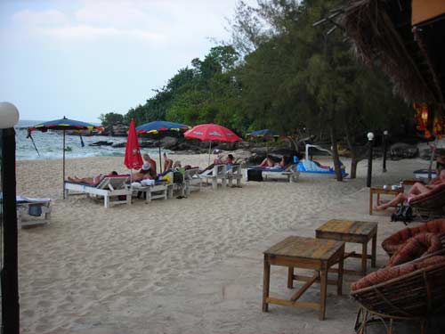 queen hill resort, sihanoukville, cambodia